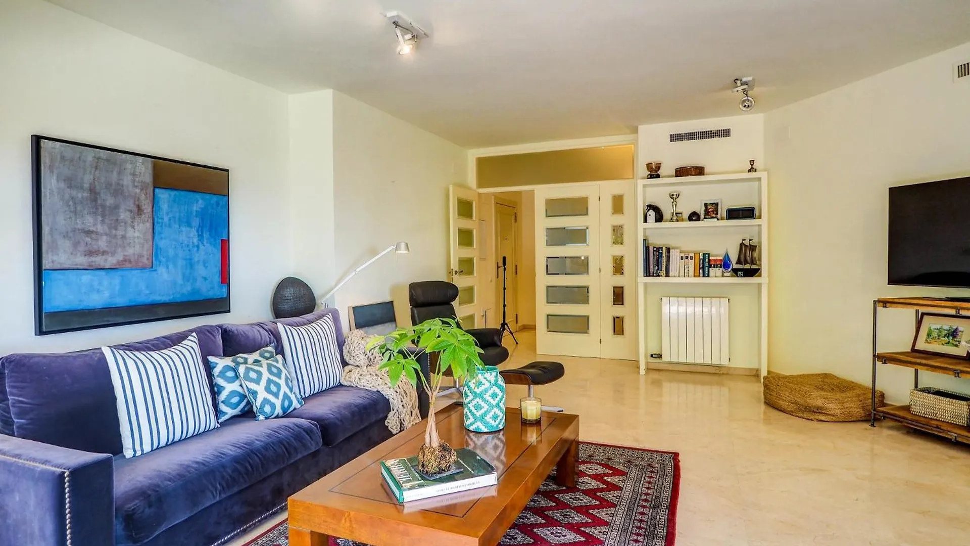 Luxury Seaview Apartment By Hello Homes Sitges